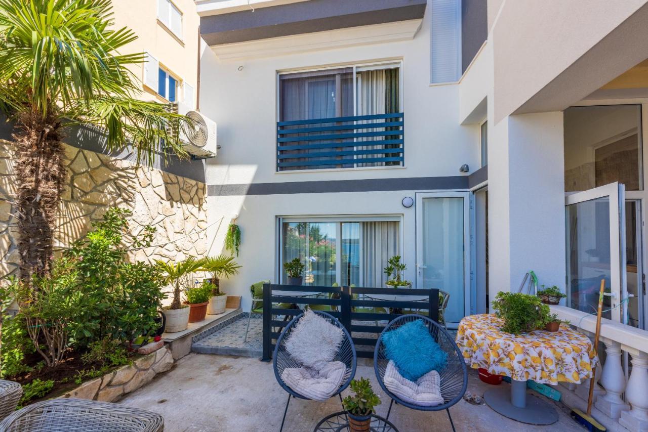 Villa Lucia 2 Dramalj Ngoại thất bức ảnh