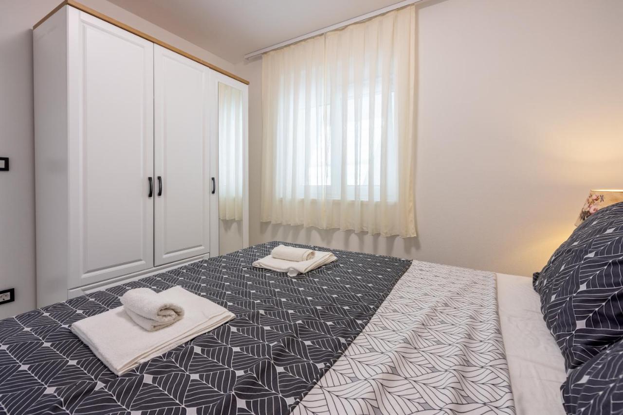 Villa Lucia 2 Dramalj Ngoại thất bức ảnh